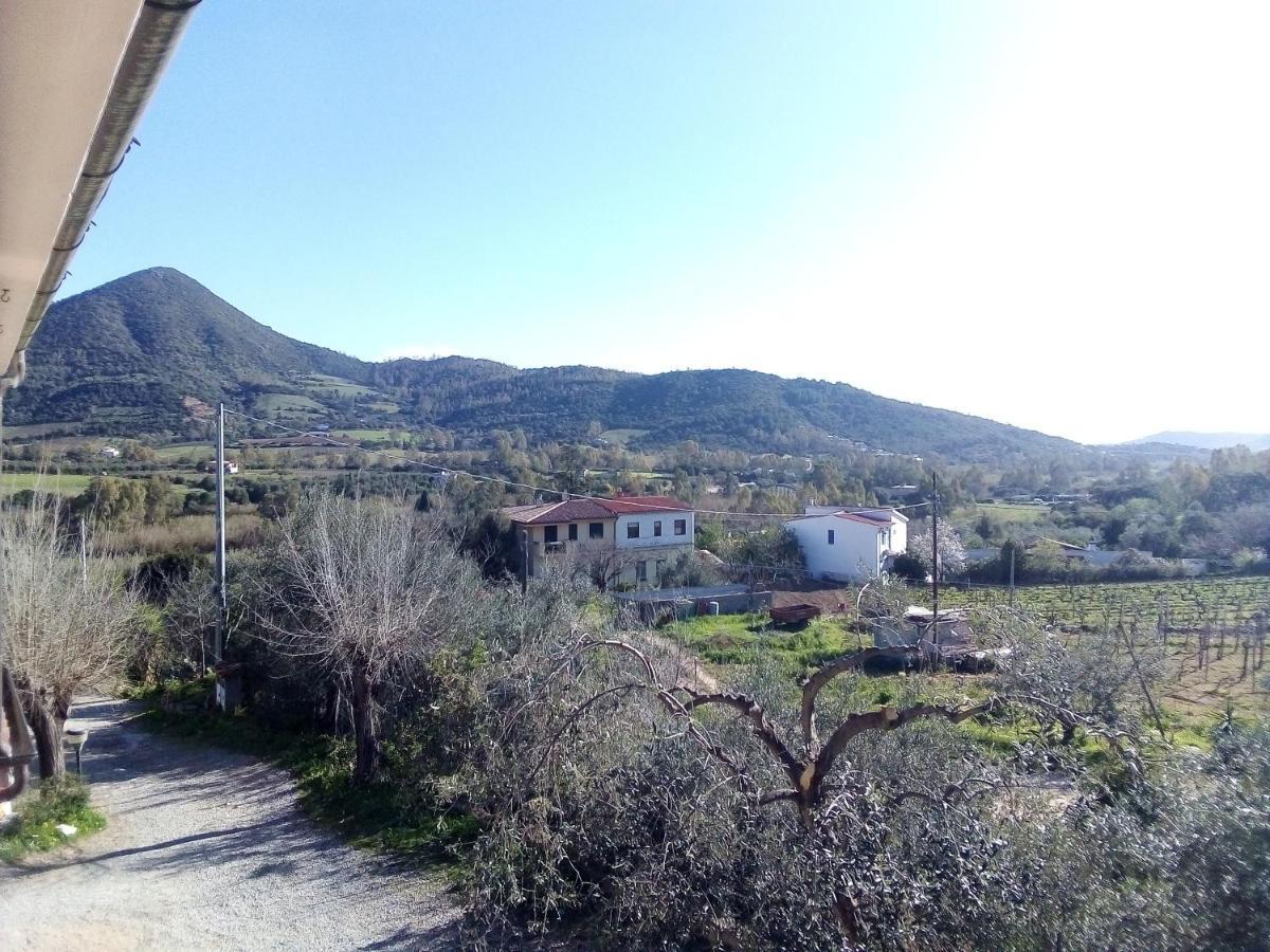 Appartamento Titina Jerzu Buitenkant foto
