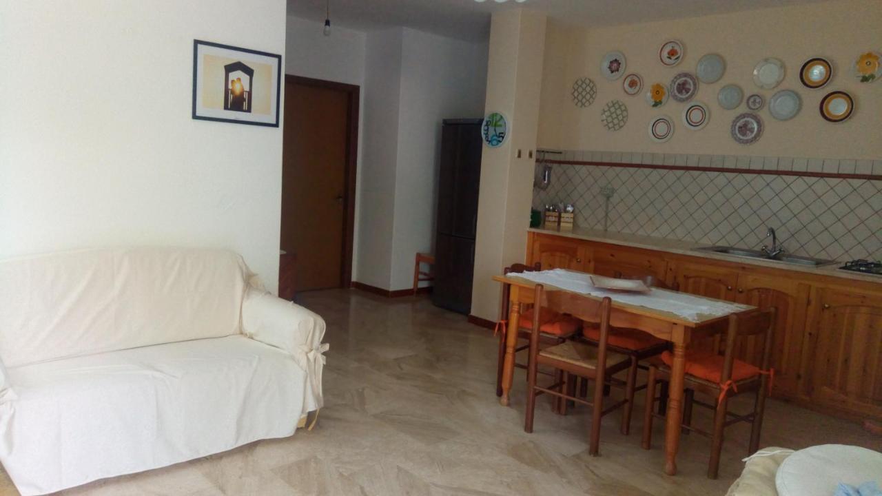 Appartamento Titina Jerzu Buitenkant foto